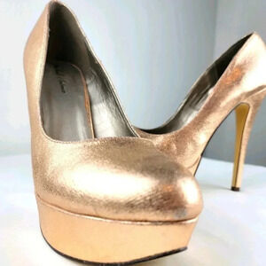 Michael  Antonio Heels/ front platform